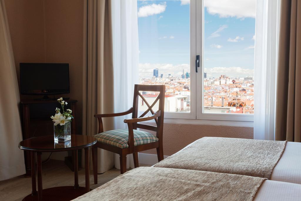Room Mate Macarena - Gran Via Madrid Exterior photo